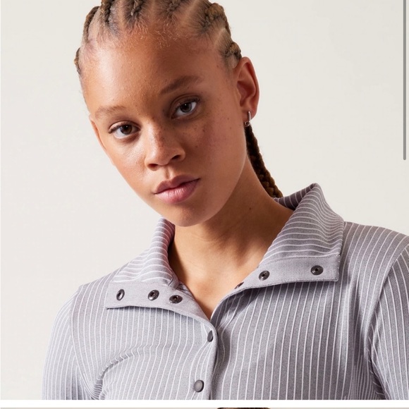 Athleta Flurry Seamless Henley - Picture 6 of 8